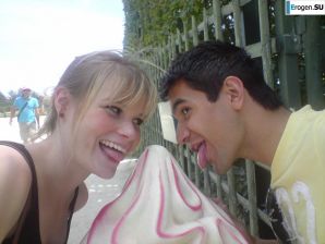A young couple fooling around. Thumb 5