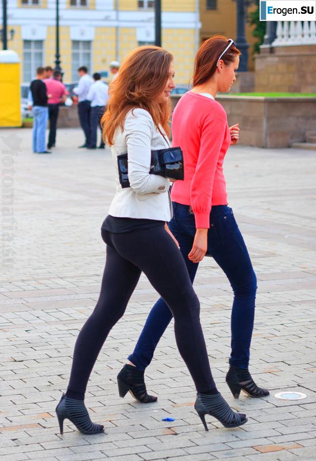 Girls in Super Stretch Jeans. Photo 22