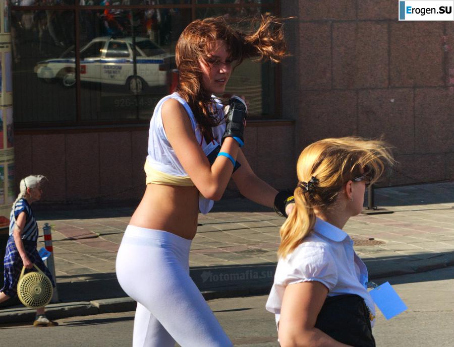 Girls in Super Stretch Jeans. Photo 56