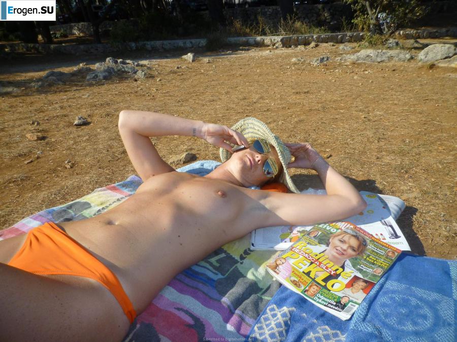 naked girls on the beach. Part 2. Photo 31