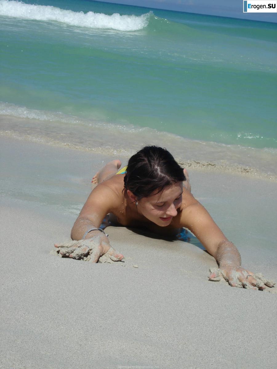resting naked on the beach. Photo 11