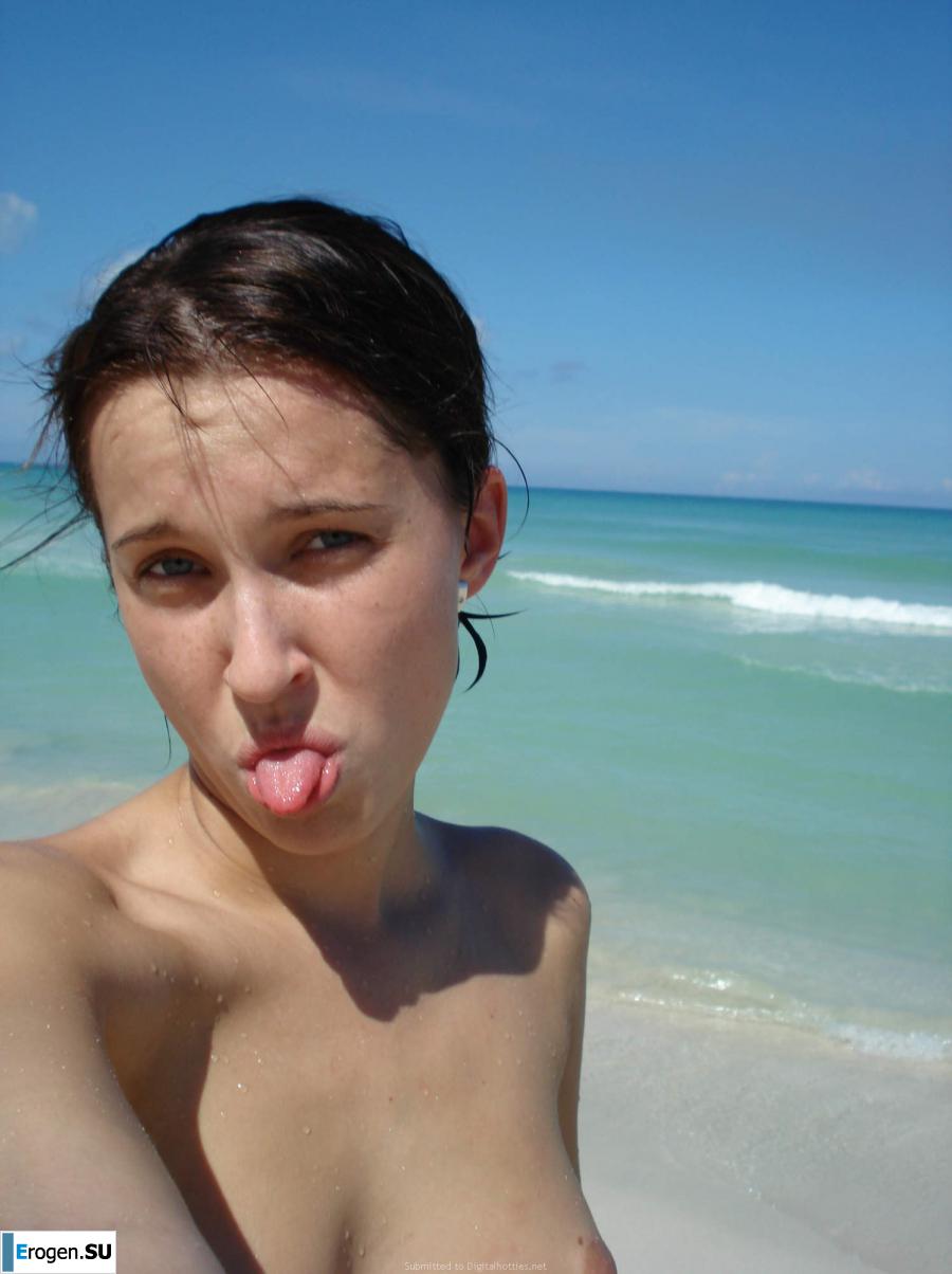resting naked on the beach. Photo 6