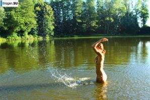 naked girls on the lake. Thumb 27
