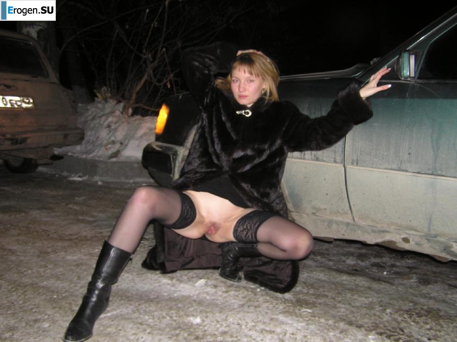 naked girls in various poses. Part 2. Photo 19