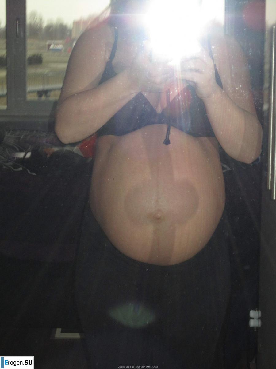 naked pregnant girl. Part 2. Photo 36