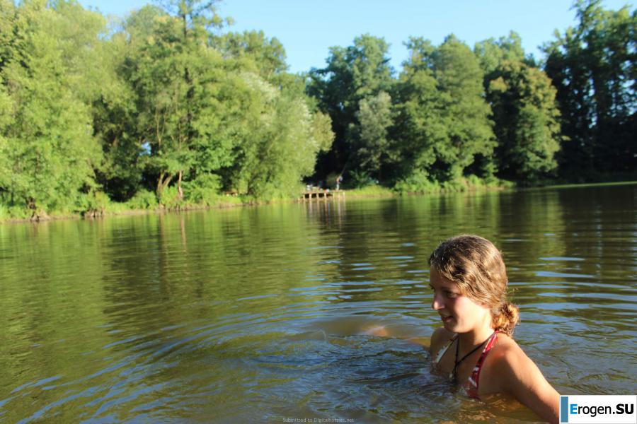 naked girls on the lake. Part 2. Photo 37