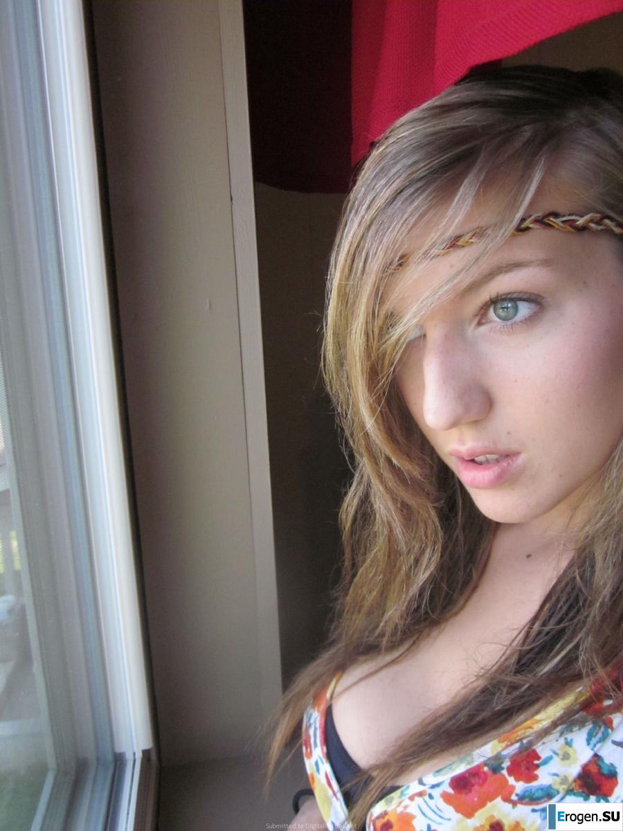 young and glamorous girl. Photo 3