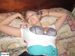 young and glamorous girl. Thumb 19