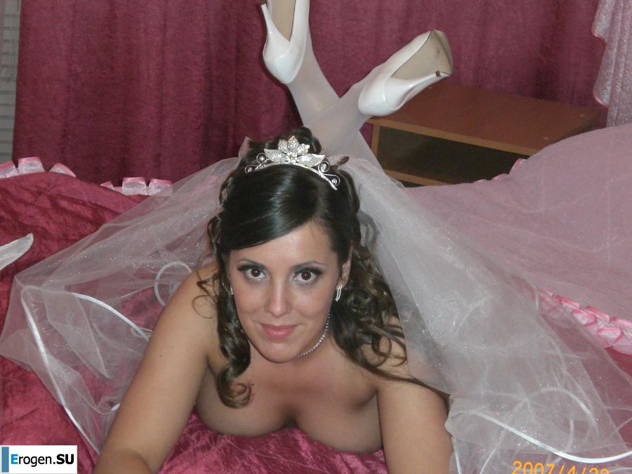 Russian newlyweds in a wedding sex tour. Photo 10