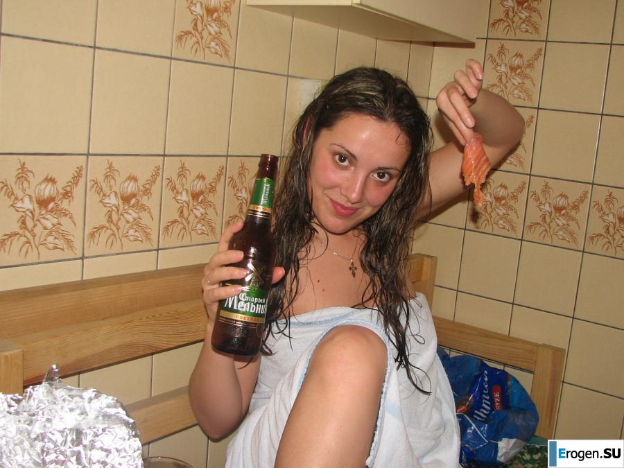 Russian newlyweds in a wedding sex tour. Photo 37