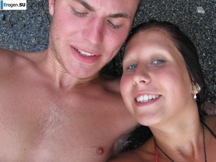 tits on the beach. Photo 33
