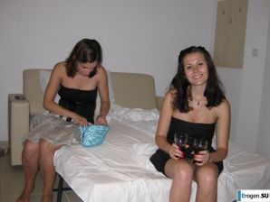 загараем и отдыхаем. Эскиз 6
