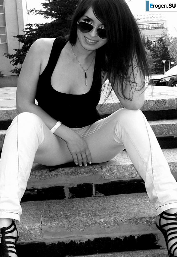 glamorous student. Photo 16