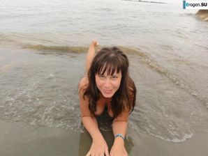 on the beach in Miami without a swimsuit. Thumb 20
