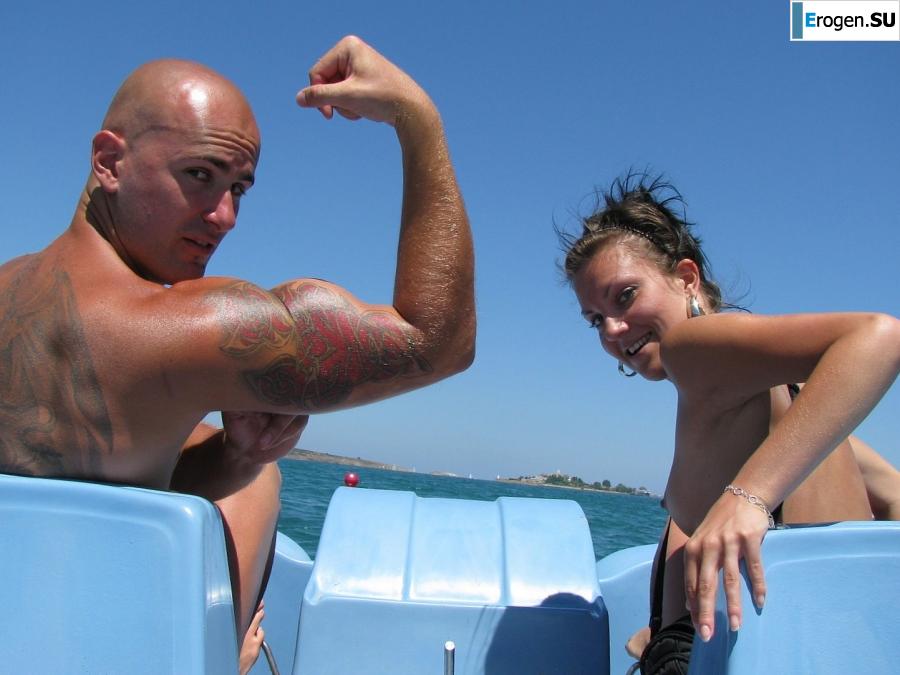 tanned girlfriends on a rocky shore. Photo 8