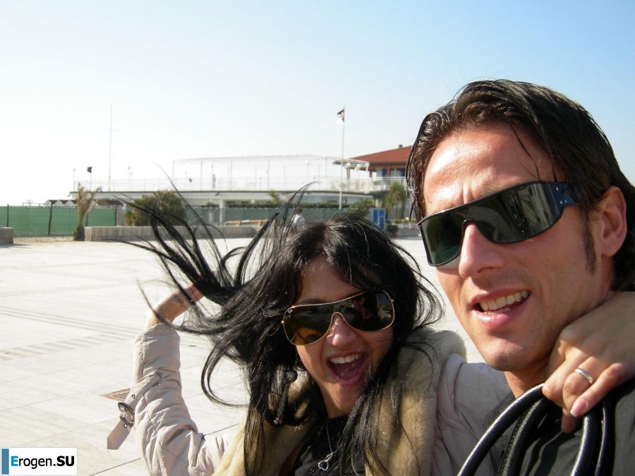 latin girl with a boyfriend. Photo 22