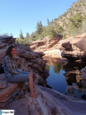 crazy girls in the canyon. Thumb 20