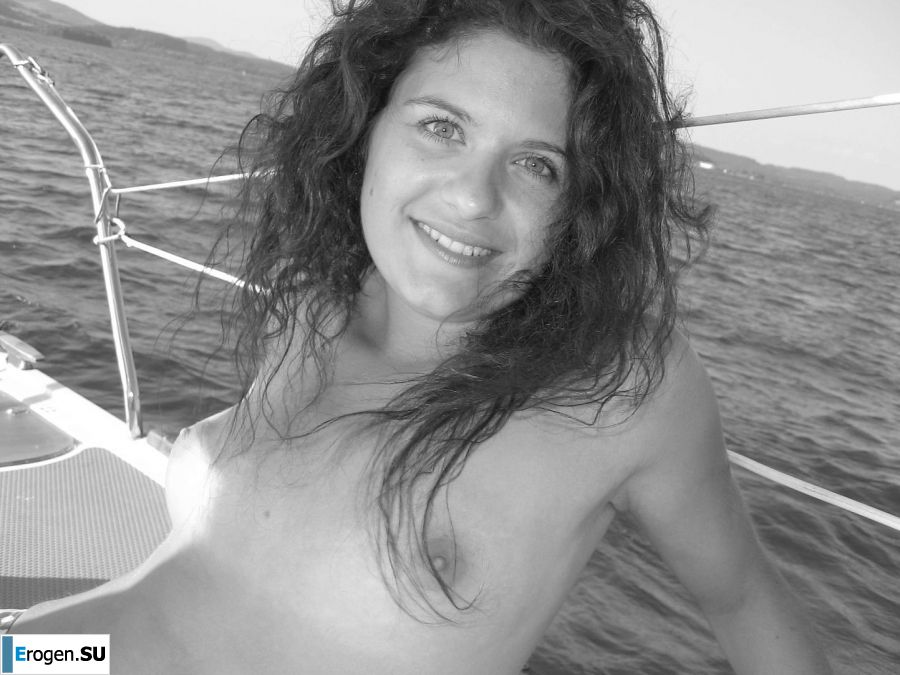 from the yacht to the beach, and then to the pool. Photo 17