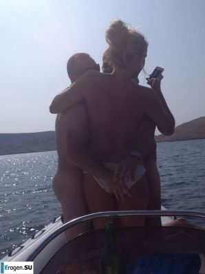 lecherous parties on the beach. Thumb 33