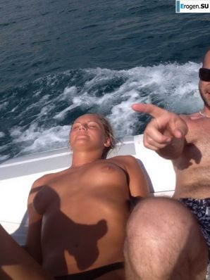 lecherous parties on the beach. Thumb 41