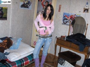 угрюмый стриптиз без единой улыбки. Эскиз 16