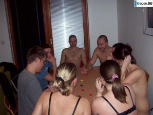 they won by stripping. Thumb 17