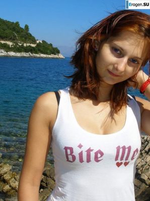 Хитрая лисица с шаловливым взглядом. Эскиз 18