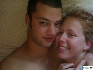 счастливая молодая пара в свадебном путишествии. Эскиз 15