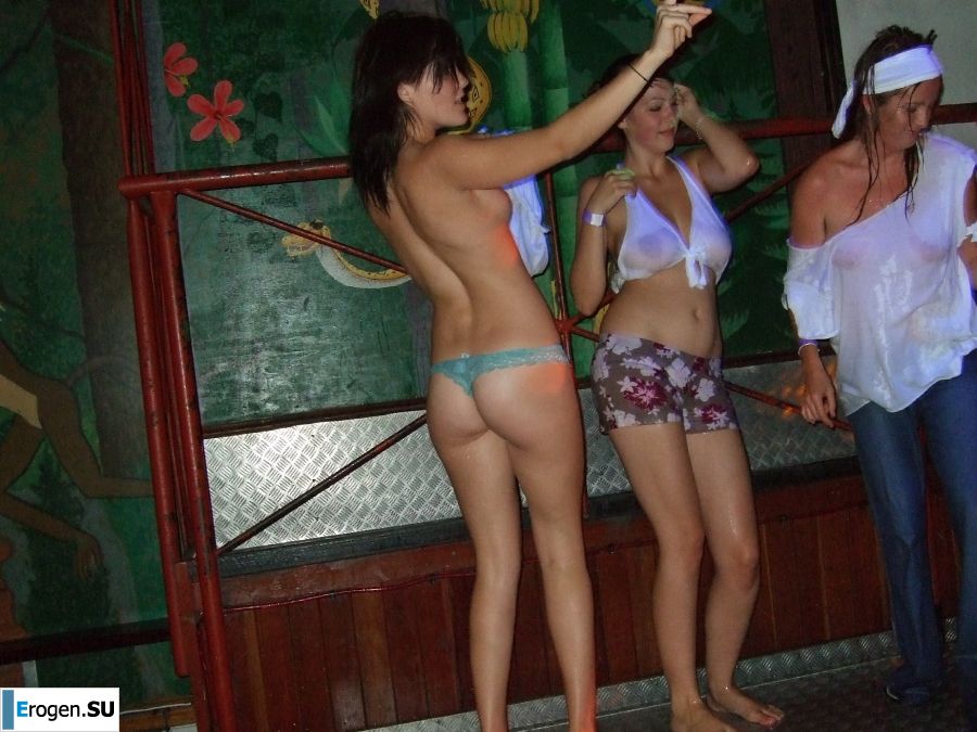 конкурс мокрых футболок в ночном клубе. Часть 4. Фото 7