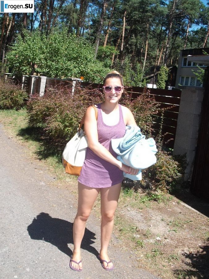 подружки и топплес отдых на природе. Фото 11