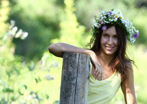 undressed outdoors in front of the photographer. Part 5. Thumb 41