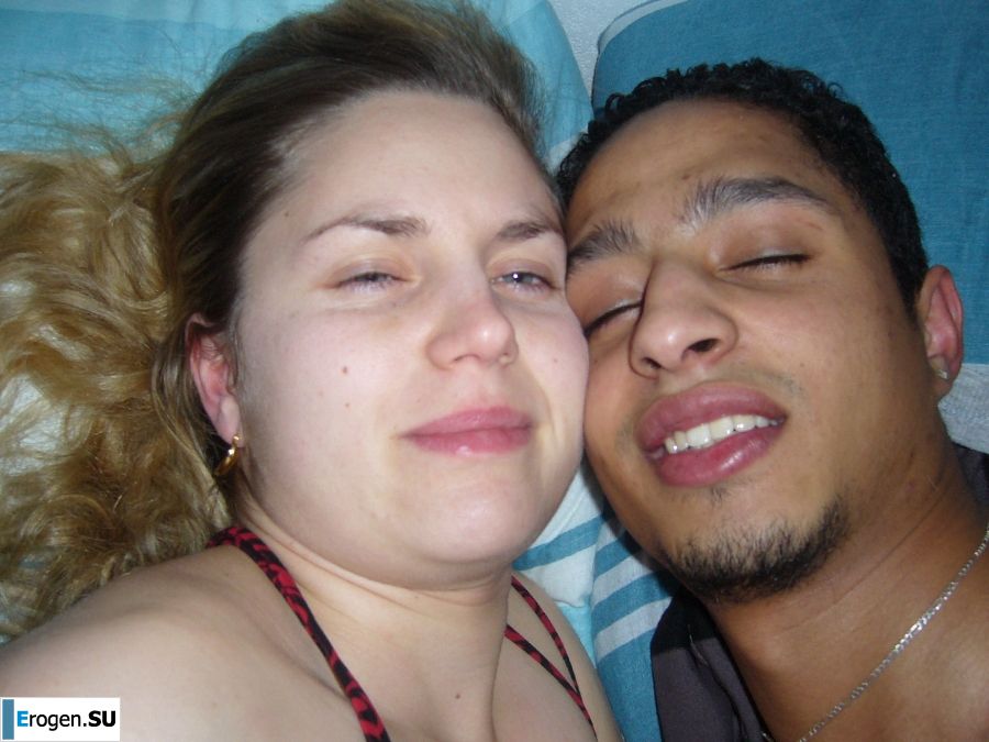 he wants her with a crustacean. Photo 9