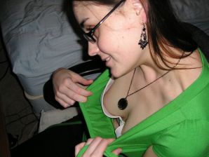 striptease of a young nonsense. Thumb 6