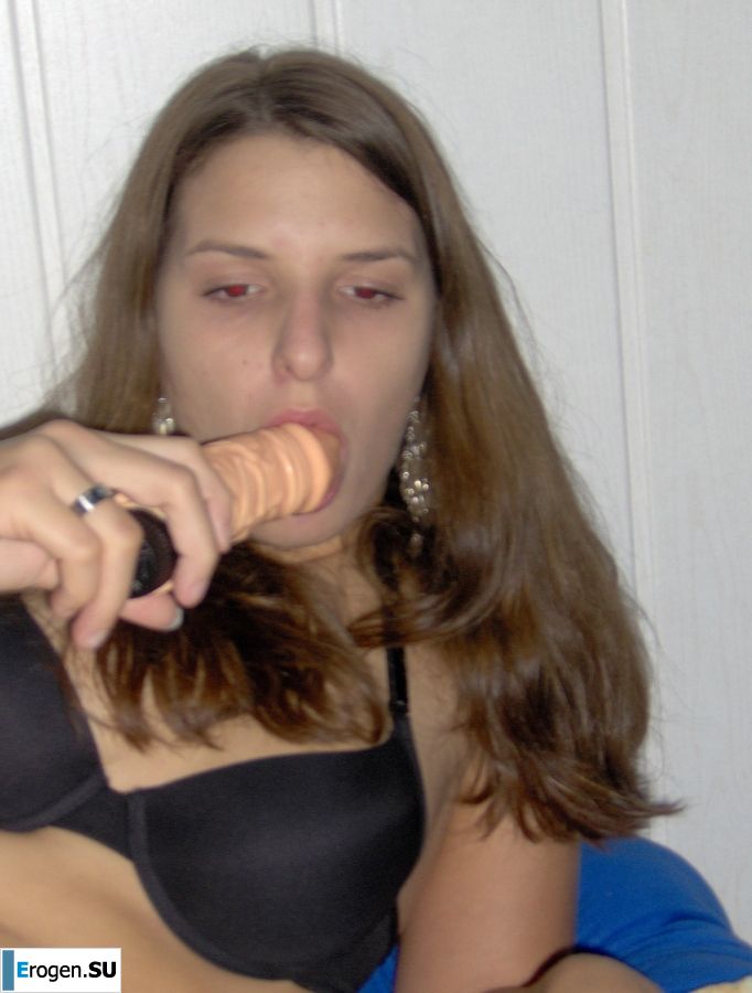 from the secret folder of her laptop. Part 2. Photo 16