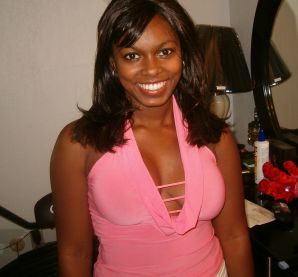 Appetizing black woman masturbates and shows her wet pussy. Thumb 20