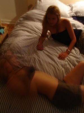 Two blondes undressed and engaged in passionate sex. Part 2. Thumb 17