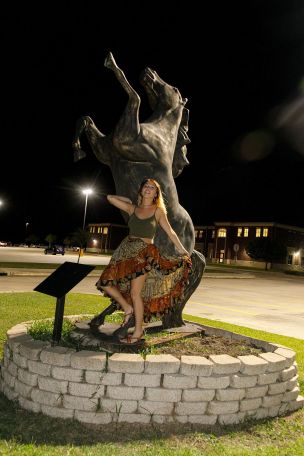 Renee Wilson in Magnolia High. Thumb 7