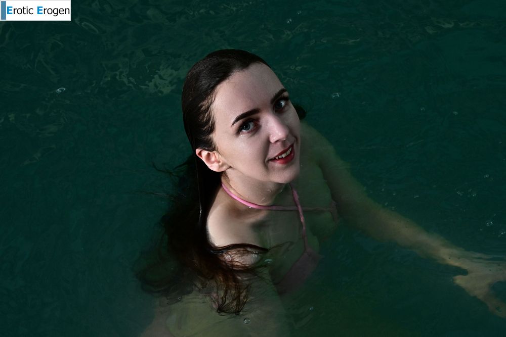 Maria Mane in Skinny Dip. Фото 5