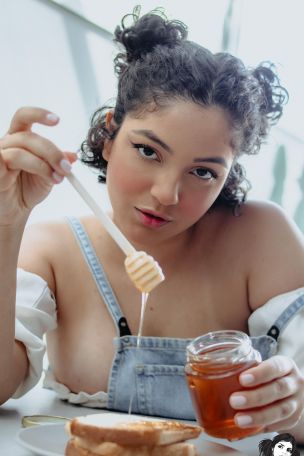 Ninaqueen in Taste My Honey. Эскиз 6
