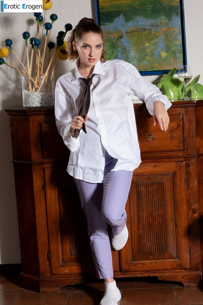 Guinevere Huney in Androgynous Style. Picture 5