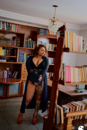 Luanainsana in A Bibliotecaria. Эскиз 1