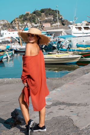 Laura Giraudi in Marine Escape. Эскиз 1