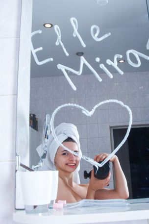 Elle Mira in V Elle Ntine. Эскиз 20