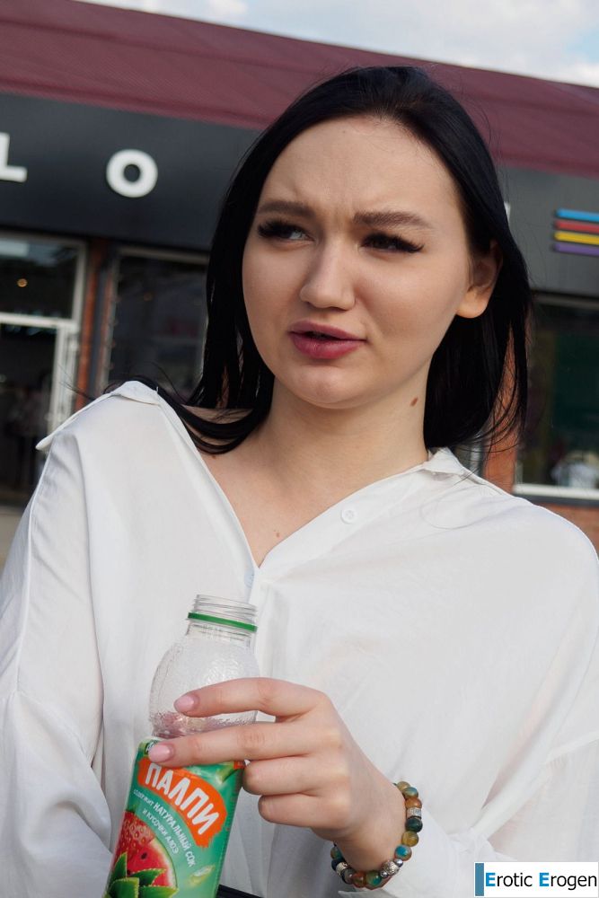 Stacy Antropova in Take My Rubles. Picture 6