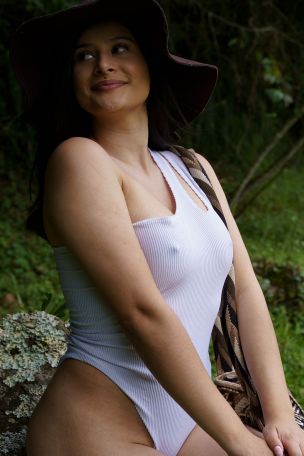 Pamela Cuevano in Bug Bytes. Эскиз 7