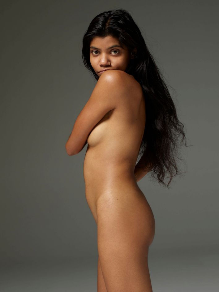 Desi Devi in India Intimate. Thumb 8