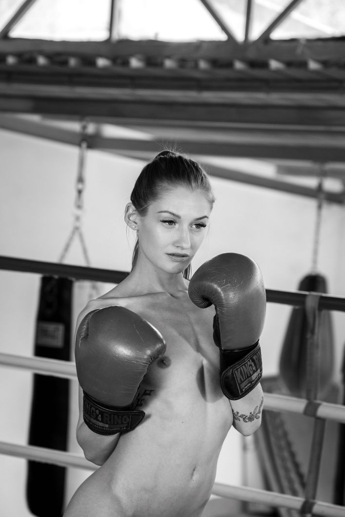 Tiffany Tatum in Boxing Gym. Эскиз 38