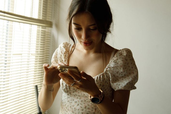 Roselina Andee in Central Casting. Thumb 4