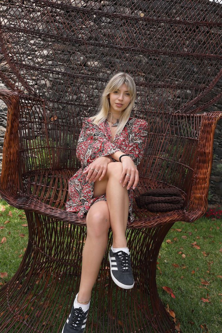 Avery in Postcard From Santa Cruz. Эскиз 1