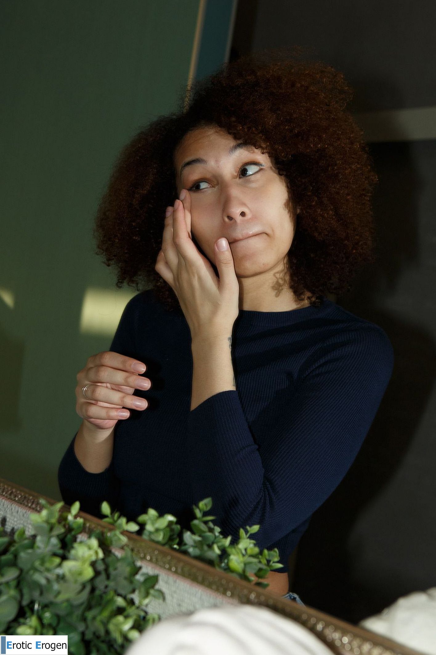 Solana Bardell in Black Star Russia 1. Фото 7